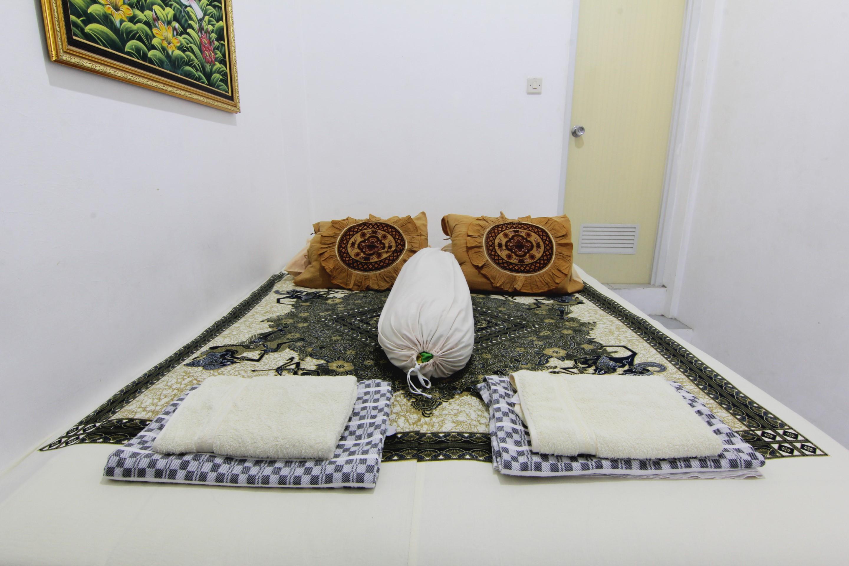 Tiga Dua Homestay Yogyakarta Exterior foto