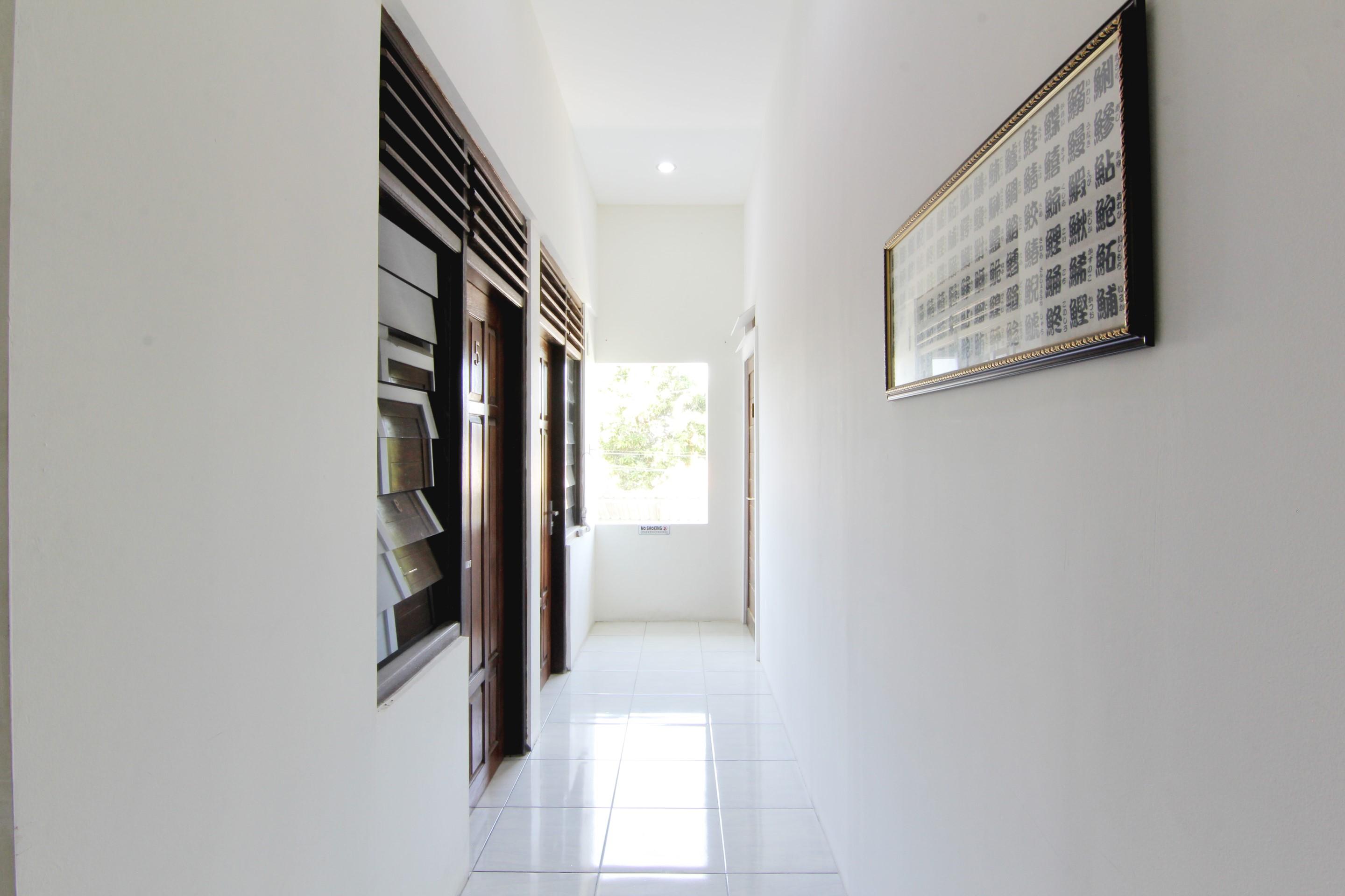 Tiga Dua Homestay Yogyakarta Exterior foto