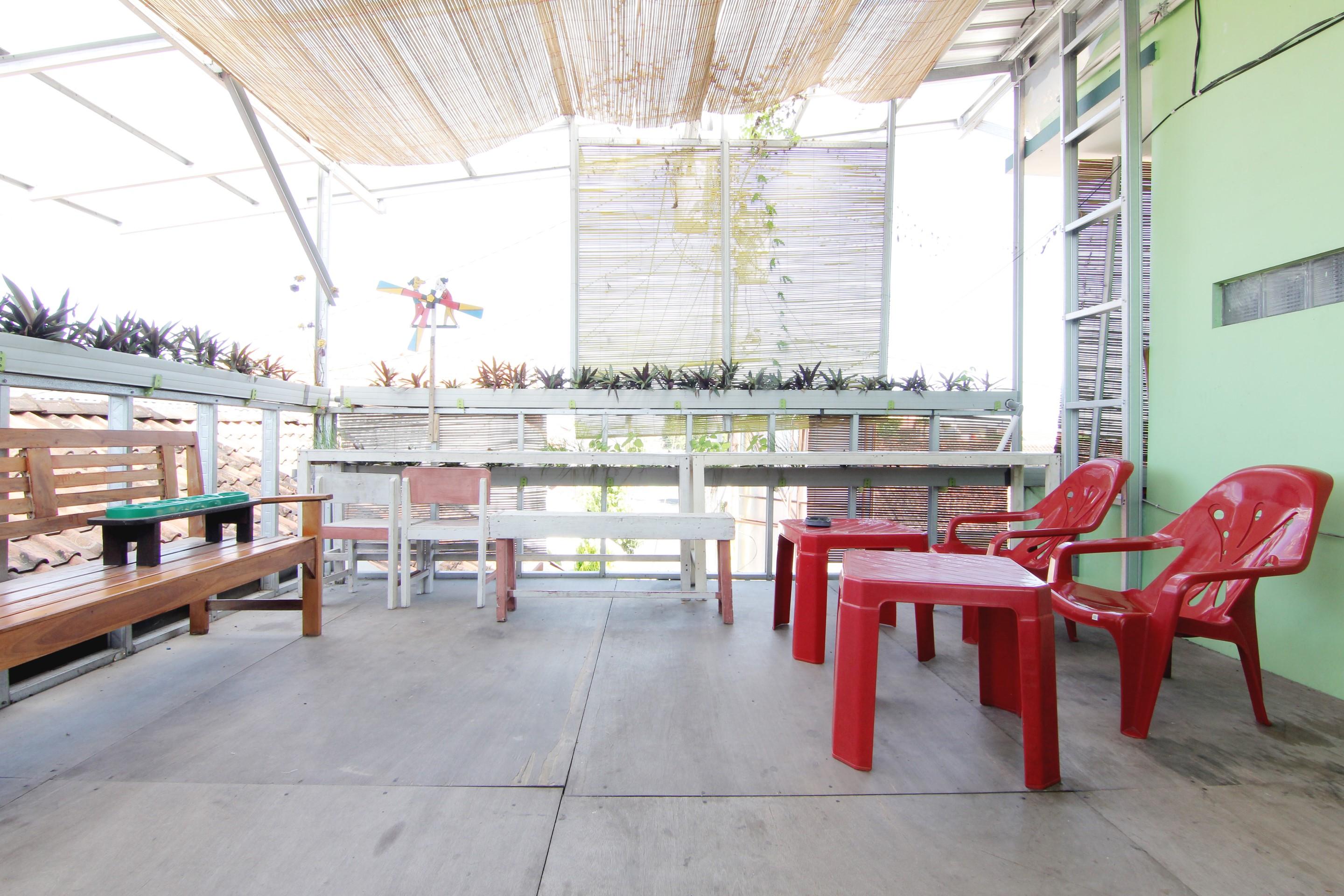 Tiga Dua Homestay Yogyakarta Exterior foto